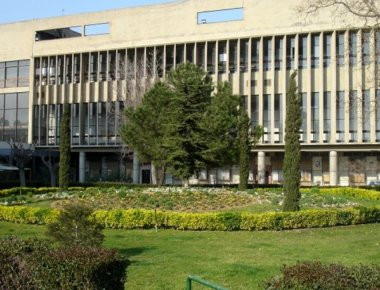 Θεσσαλονίκη: Διώκεται για απάτη καθηγητής του ΑΠΘ που διατηρούσε κρυφό ιατρείο